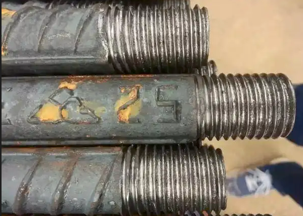 垫江钢筋直螺纹连接套筒之中的螺纹角度是多少?